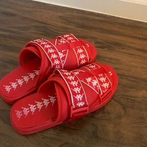 Kappa slippers